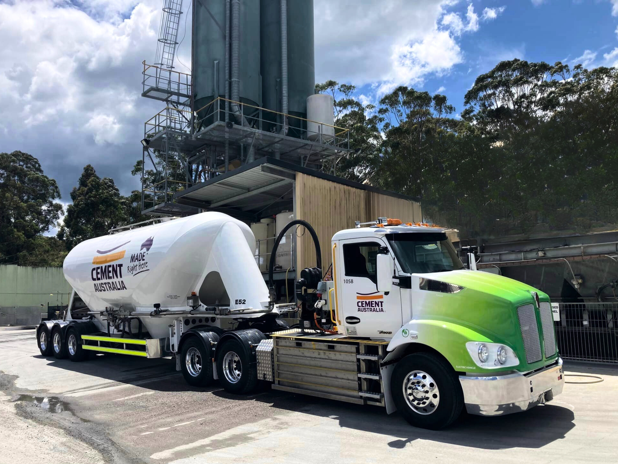 Cement Australia truck